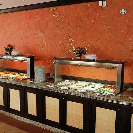 狮阳海滩酒店 阳光海滩